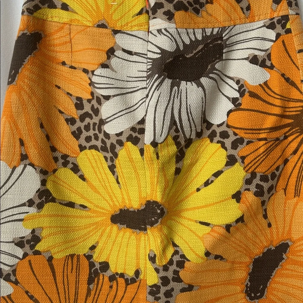 Dolce & Gabbana Auth Vibrant Yellow/Orange Floral Mini Skirt **Size 38/US 2** 🌻🌻 - Picture 4 of 6